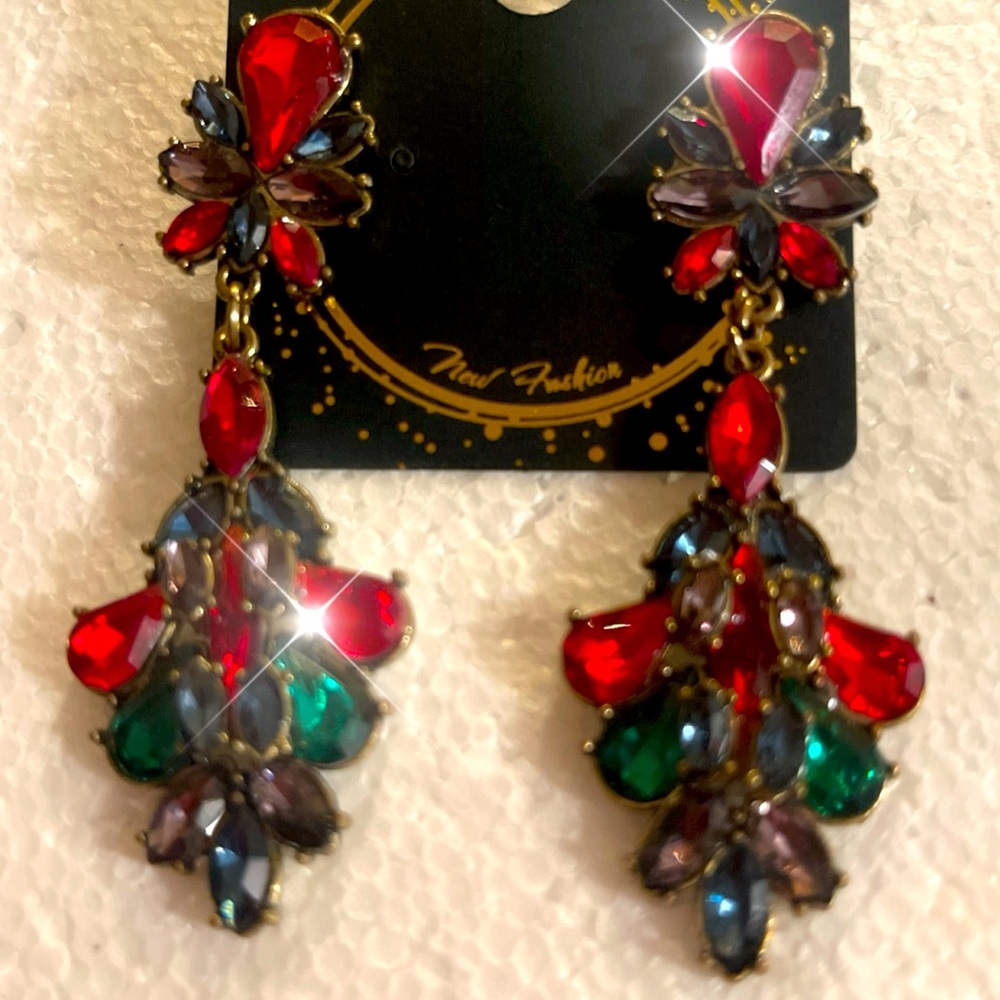 Red and Emerald Green Holiday Earrings